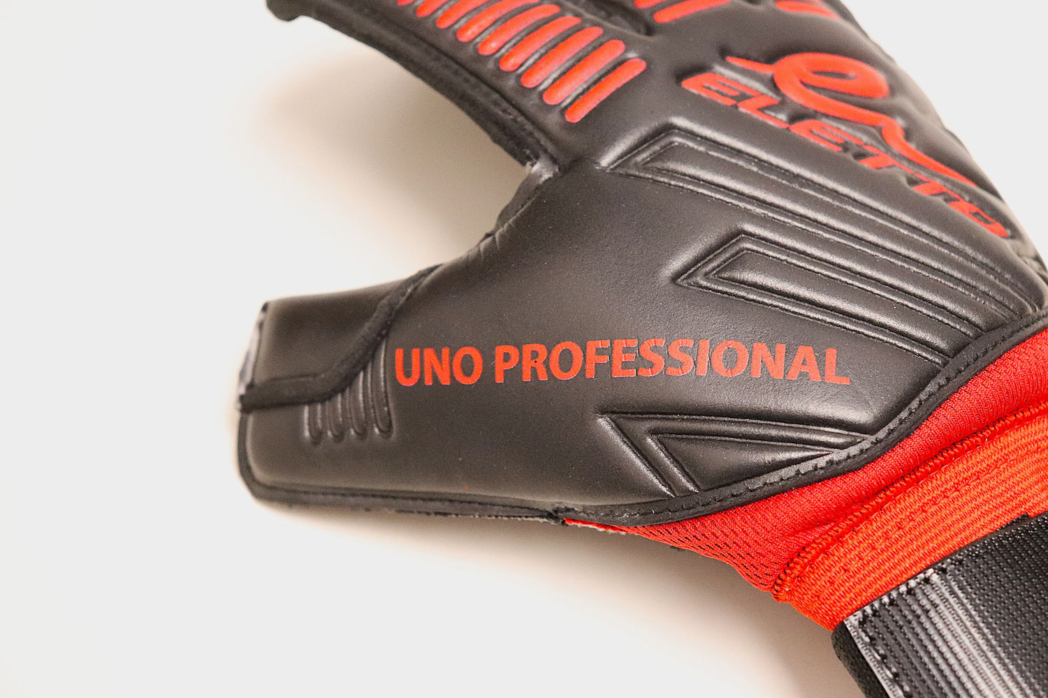 UNO PROFESSIONAL GK GLOVE